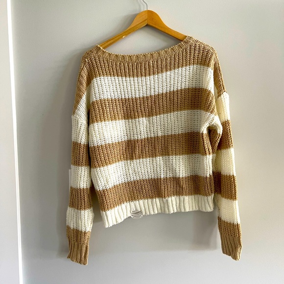 Knit Summer Sweater - Picture 2 of 3